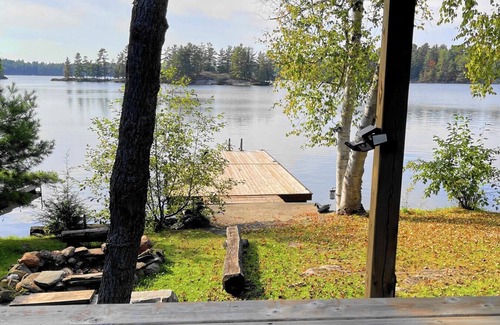 North Kawartha House | Welcome to the Wolf Den on Wolf Lake!