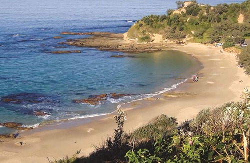 Nambucca Heads Apartment | Welcome to your Home away from Home. Pacific Studio offers everything to make your stay comfortable