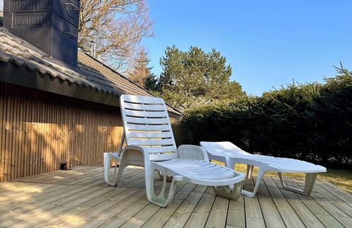 Skovmose Cottage | Welcome to your holiday retreat – relaxation and coziness await!