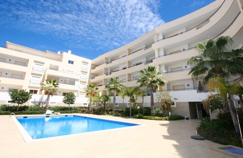 Funchal Apartment | Welcoming 1 Bedroom Apartment, A/C + Communal Pool, Near Amenities, Wi-fi