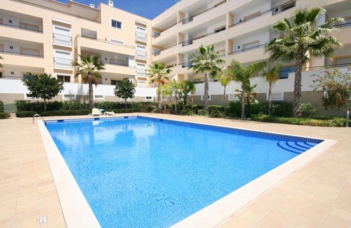 Funchal Apartment | Welcoming 1 Bedroom Apartment, A/C + Communal Pool, Near Amenities, Wi-fi