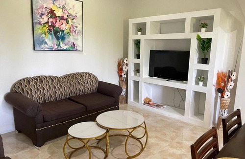 Boston Bay House | Welcoming 2-bedroom house with AC in Long Bay