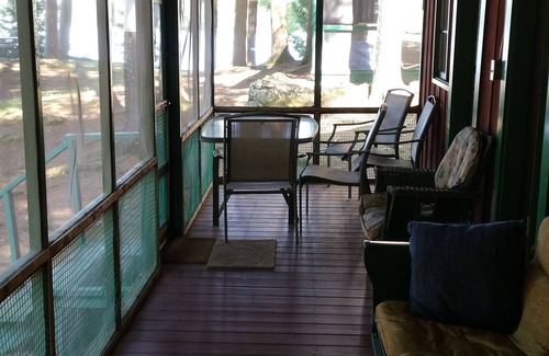 Litchfield Cottage | Welcoming 2-bedroom cottage in Litchfield
