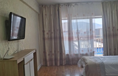 Gandan Monastery District Apartment | Welcoming apartment with WiFi in vibrant Ulaanbaatar