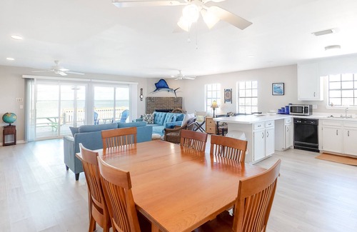 Silver Cay House | Welcoming home with WiFi, gulf views & spacious deck - steps to the beach