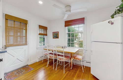 Edgartown House | Welcoming island cottage with patio & enclosed yard - close to town & beaches