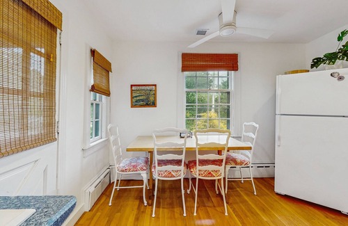 Edgartown House | Welcoming island cottage with patio & enclosed yard - close to town & beaches