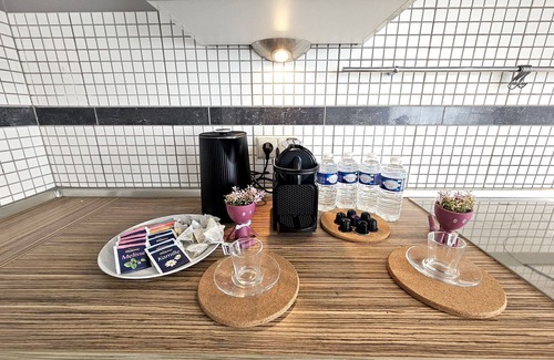 Hollerich Apartment | Well Appointed 2BR w terrace&parking