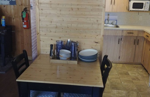Manitoba Cabin | Well Appointed A-frame Cabin at Oak Lake Resort