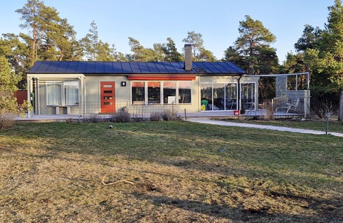 Larbro House | Well-equipped Holiday Home in a Peaceful Setting on Northern Gotland | SE12055