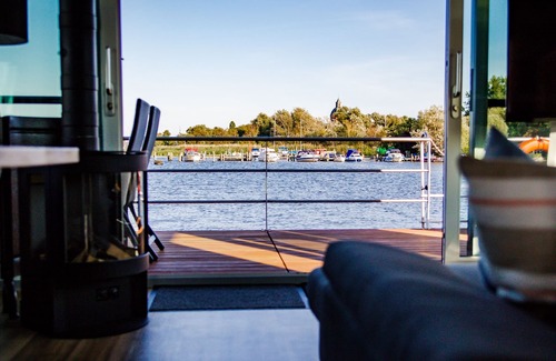 Ribnitz Boat Rental | WELL Hausboote
