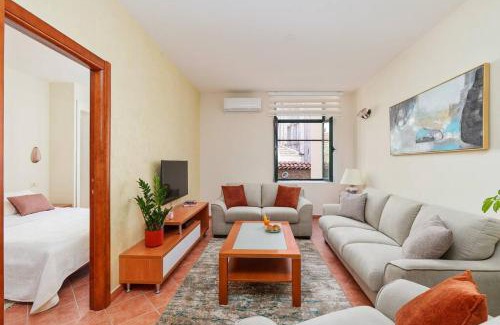 Kotor Old Town Apartment | Well Located 1Bedroom in the Heart of the Old Town