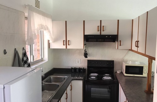 St. Lucia Apartment | Well Maintained, Upmarket Spacious 2 Bedroom, 2 Bathroom