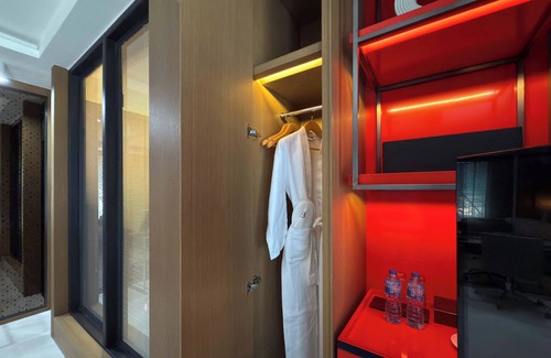 Ajah Hotel | Wellborn Hotel