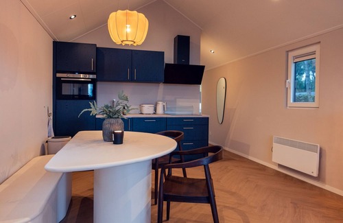 Municipality of Hellendoorn Ski Chalet | Wellness Lodge Hottub