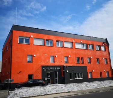 Wels House | Wels Inn Hotel