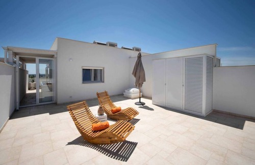 Capitolo Apartment | WePuglia-Suite Patrizia SeaView, charming studio apt with sea view terrace