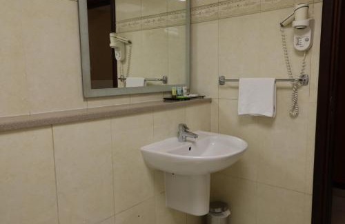 Al Mankhool Apartment | Wescott Pearl Hotel Apartments