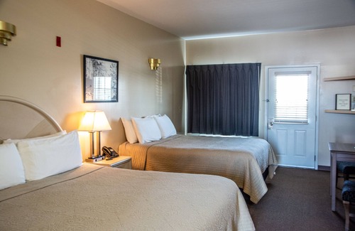 Celina Hotel | West Bank Inn