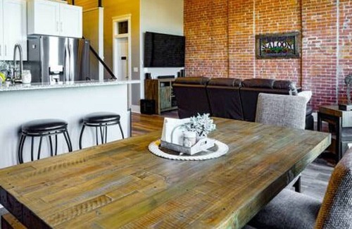 Baker City Apartment | West Empire Theatre Loft
