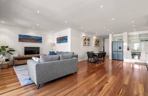 Fremantle Apartment | West End Freo 2 Bedroom Condo