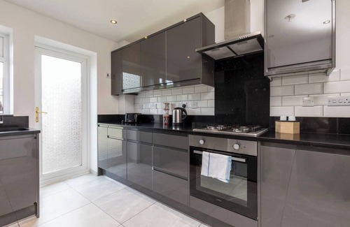 Crawley House | West Green House, Crawley