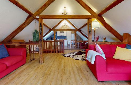 Hawkridge House | West Hollowcombe Farm Cottages - full site