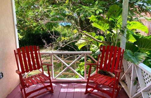Barnes Ghaut Cottage | West Indian style cottage, romantic and 5 minute drive to beach