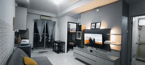 Jakarta Apartment | West Jakarta MGR2 - 2 Bedroom Apartments