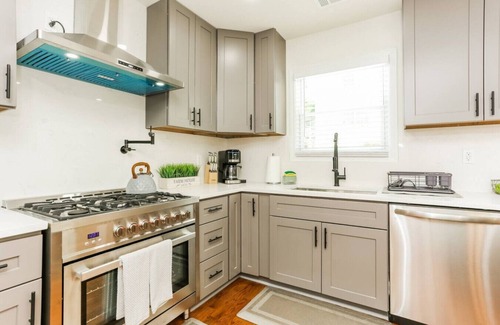 Atlanta House | West Lake Dream Escape