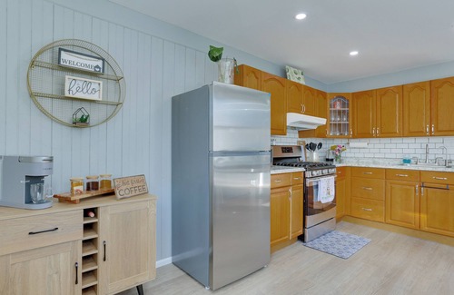 West Milford House | West Milford Home Near Lake - Swim, Kayak & More!