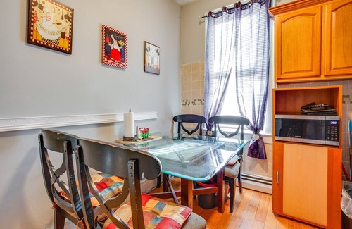 West New York Apartment | West New York Apartment ~ 7 Mi to Manhattan!