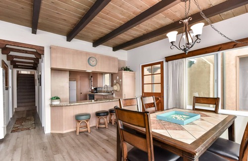 Santa Ana Heights House | West Newport Duplex on the Sand w/Patio-Sleeps 12