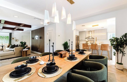 Poiciana Park II House | West Palm Oasis