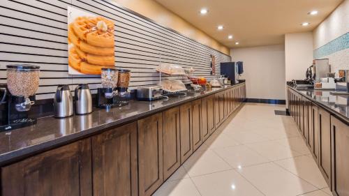West Valley City Hotel | West Valley Inn
