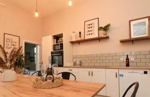 Scarborough House | Westbourne Villa