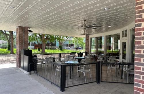Martindale Apartment | Western 1924 Luxury Lofts