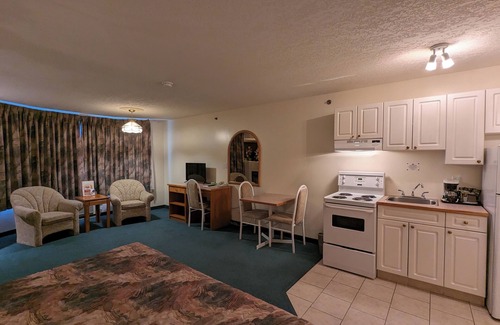 Whitecourt Apartment | Western Long Stay Whitecourt 1