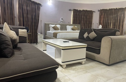 Ede Hotel | Western Sun International Hotel & Events Centre