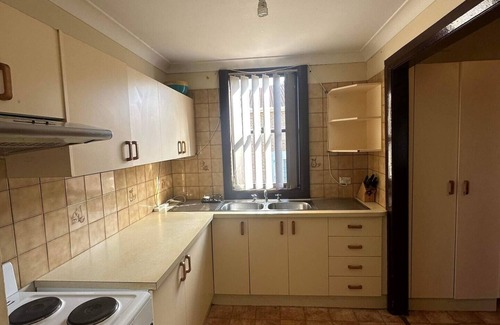 Rossmore House | Western Sydney Airport & 45Mins to All Attractions