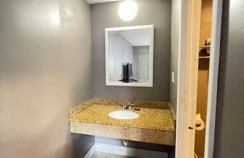 Port Allen Hotel | Westerner Motel