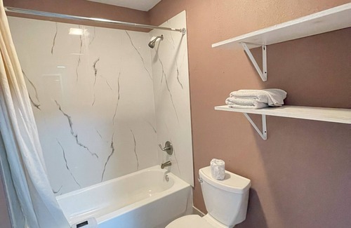 Port Allen Hotel | Westerner Motel