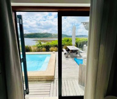 Knysna Apartment | Westford birds nest