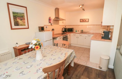 Pickering Cottage | WESTGATE COTTAGE, family friendly, with a garden in Pickering