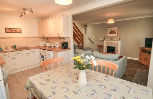Pickering Cottage | WESTGATE COTTAGE, family friendly, with a garden in Pickering