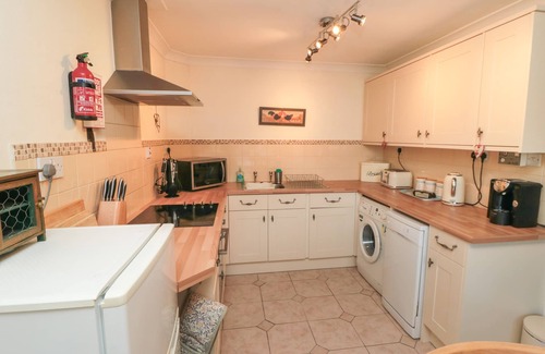 Pickering Cottage | WESTGATE COTTAGE, family friendly, with a garden in Pickering