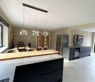 Holton Le Clay House | Westholme Lincolnshire Stay