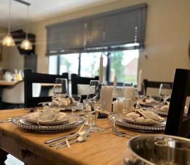 Holton Le Clay House | Westholme Lincolnshire Stay
