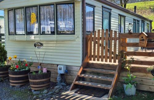 Girvan Apartment | Westmorland 32 caravan