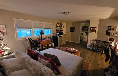 Weston House | Weston Wanderlust Bed and Breakfast